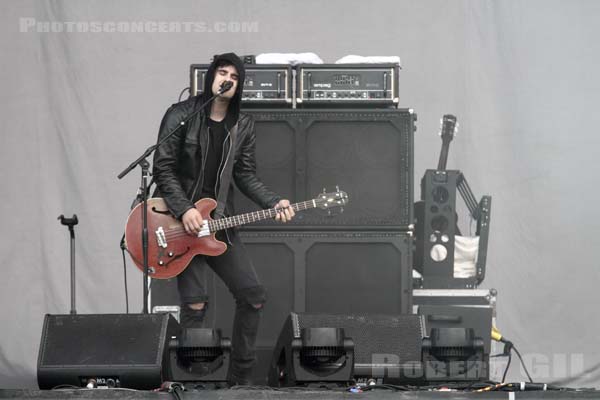 BLACK REBEL MOTORCYCLE CLUB - 2013-08-24 - SAINT CLOUD - Domaine National - Grande Scene - Robert Levon Been